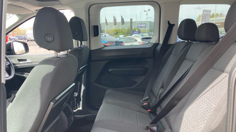 Ford Tourneo Connect 1.5 EcoBoost Titanium 5dr Petrol Estate